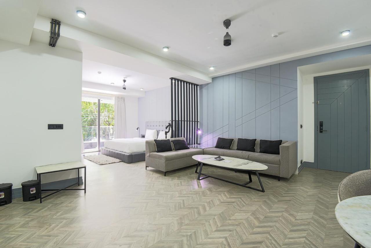 Bedchambers Serviced Apartments - Cyber City غورغاون المظهر الخارجي الصورة