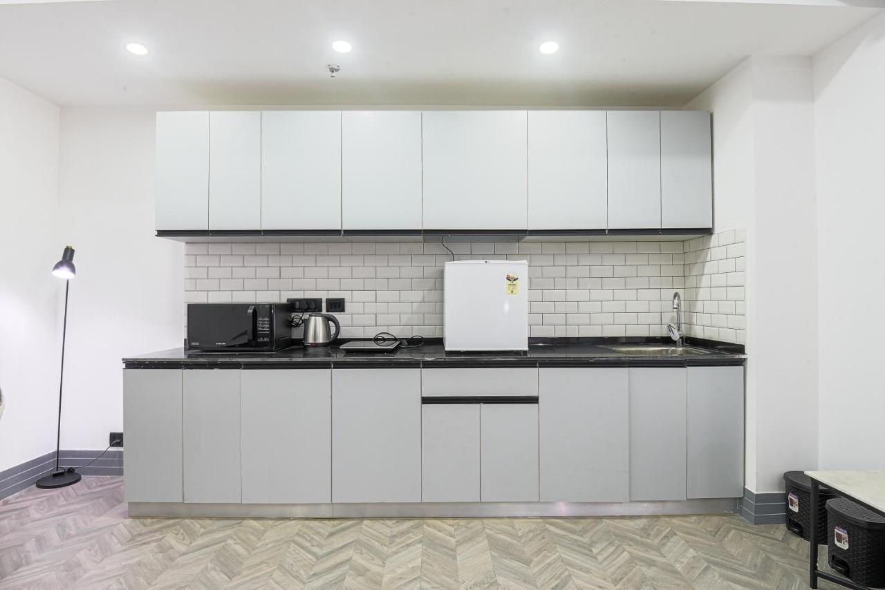 Bedchambers Serviced Apartments - Cyber City غورغاون المظهر الخارجي الصورة