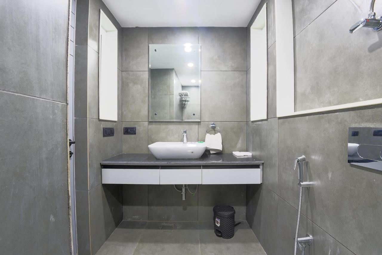 Bedchambers Serviced Apartments - Cyber City غورغاون المظهر الخارجي الصورة