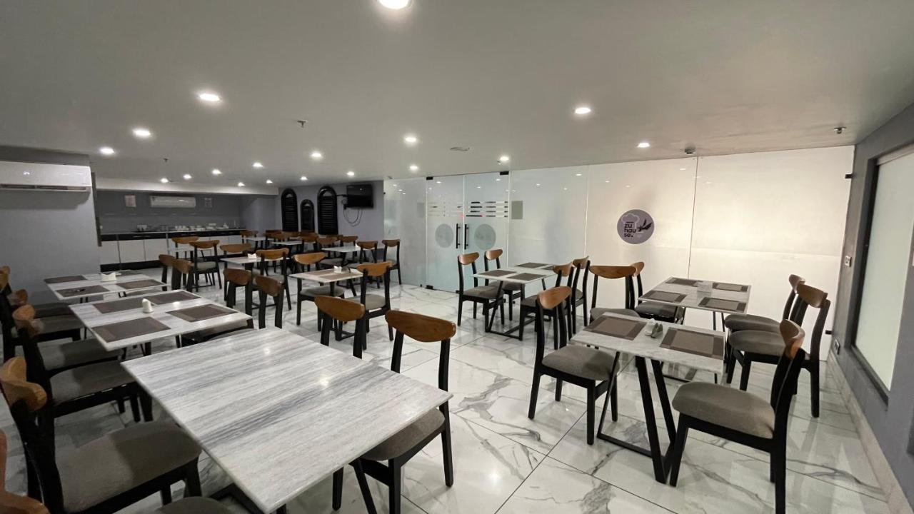 Bedchambers Serviced Apartments - Cyber City غورغاون المظهر الخارجي الصورة